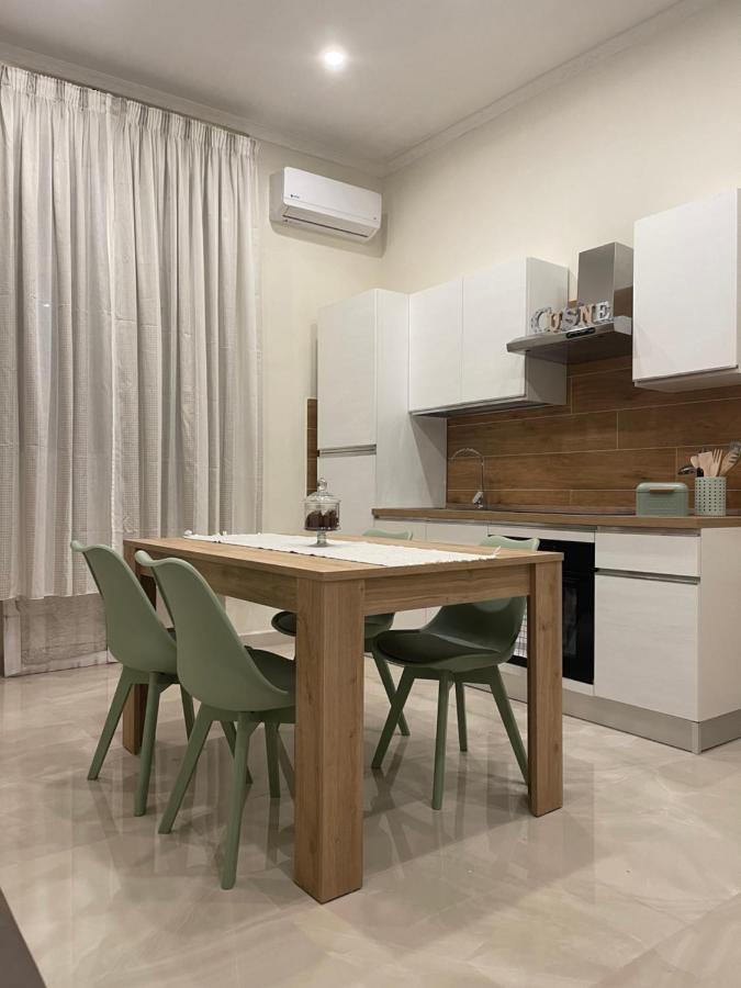 Appartamento Miracles On 32Th Street Napoli Esterno foto